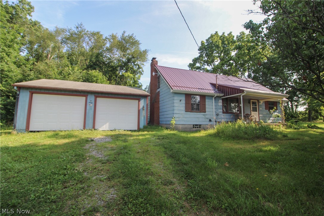 5724 Arrel Road Lowellville OH 44436