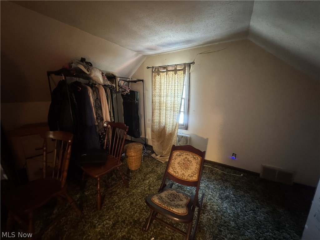 5724 Arrel Road Lowellville OH 44436