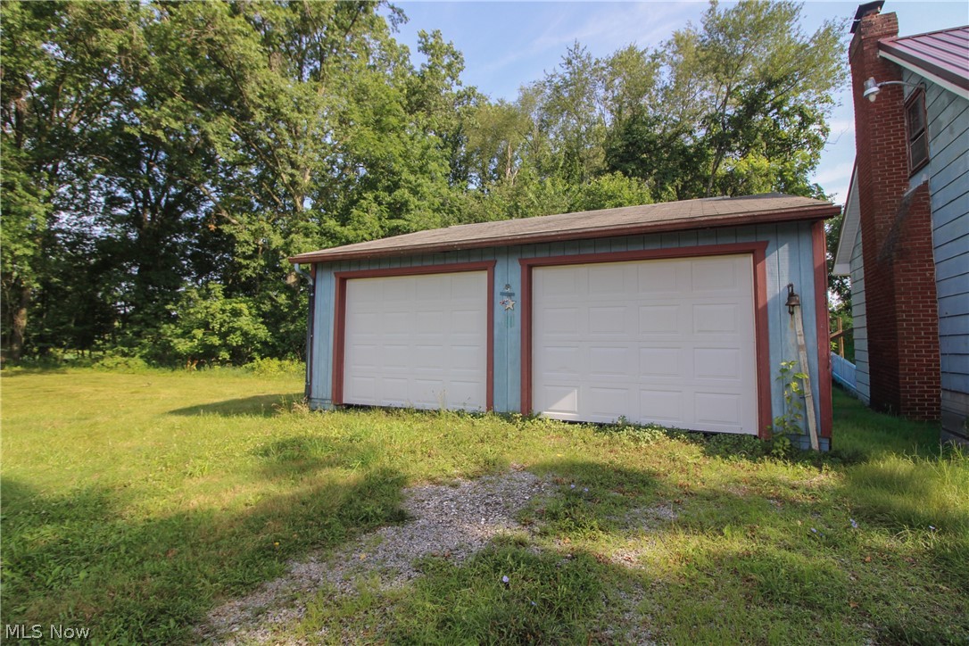5724 Arrel Road Lowellville OH 44436