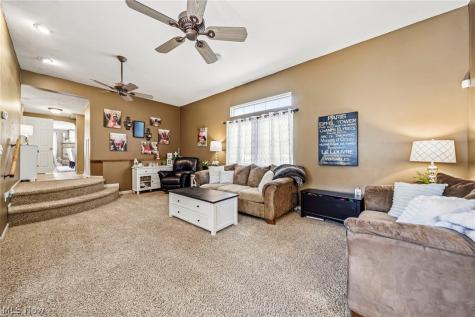 34212 Roberts Road Eastlake OH 44095