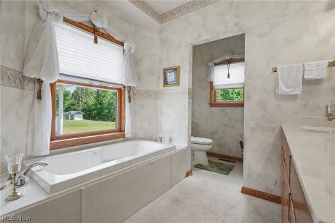 846 Jennifer Trail Tallmadge OH 44278
