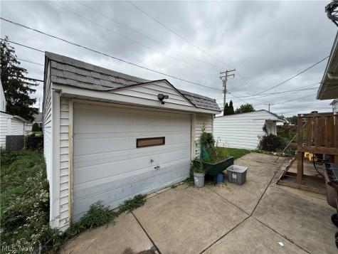 3126 Parklane Drive Parma OH 44134