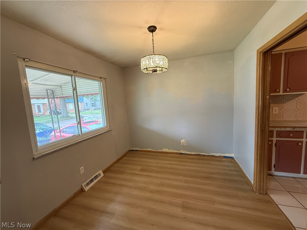 3126 Parklane Drive Parma OH 44134