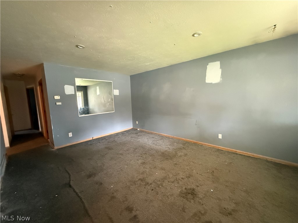 3126 Parklane Drive Parma OH 44134
