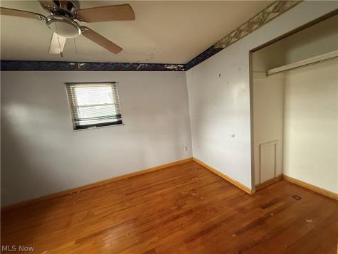3126 Parklane Drive Parma OH 44134