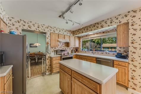 30882 Old Shore Drive North Olmsted OH 44070