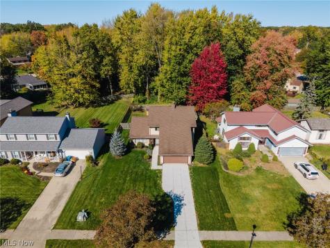 30882 Old Shore Drive North Olmsted OH 44070