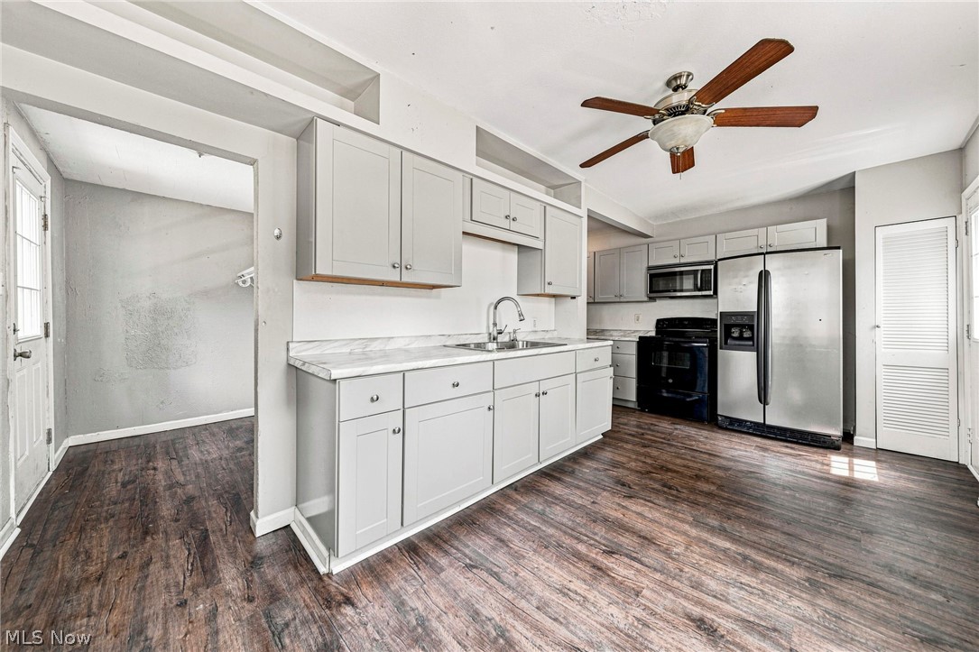 232 Plymouth Drive Eastlake OH 44095