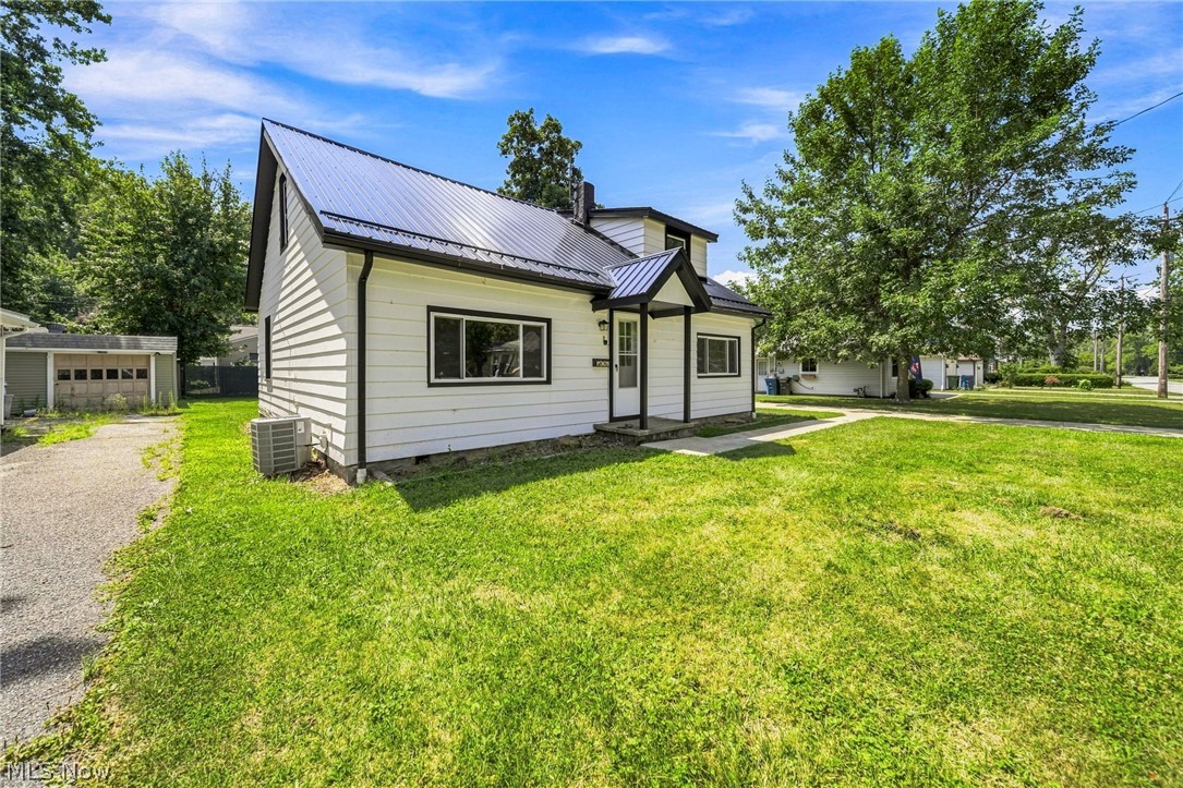 232 Plymouth Drive Eastlake OH 44095