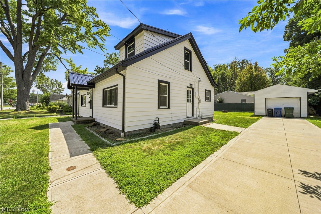 232 Plymouth Drive Eastlake OH 44095