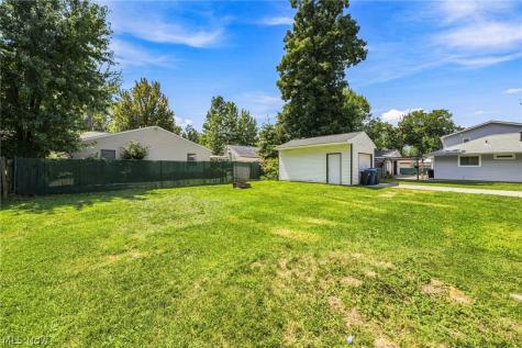 232 Plymouth Drive Eastlake OH 44095