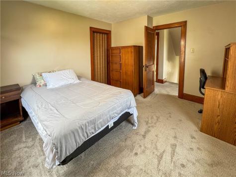 122 N Bon Air Avenue Youngstown OH 44509