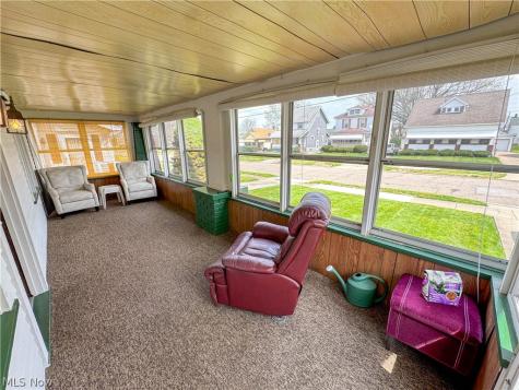 122 N Bon Air Avenue Youngstown OH 44509