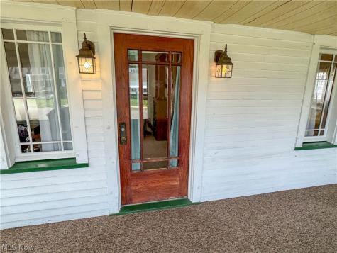 122 N Bon Air Avenue Youngstown OH 44509