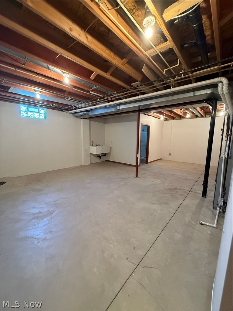 4219 Belleau Woods Circle Uniontown OH 44685