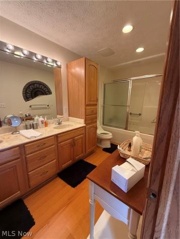 4219 Belleau Woods Circle Uniontown OH 44685