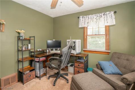 2826 Fletcher Avenue NE Canton OH 44705