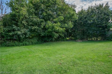 2826 Fletcher Avenue NE Canton OH 44705