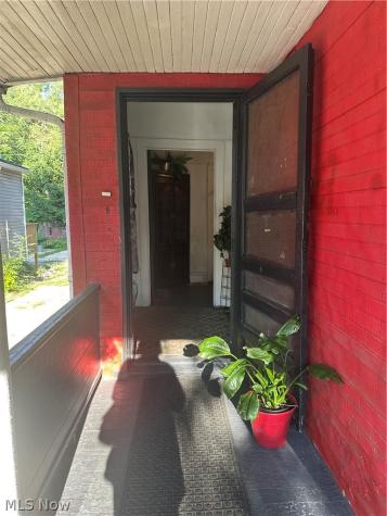 2184 E 82nd Street Cleveland OH 44103