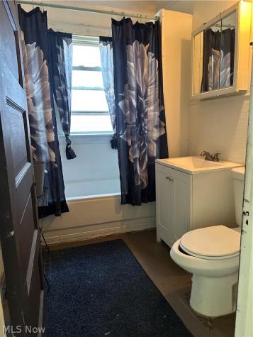 2184 E 82nd Street Cleveland OH 44103