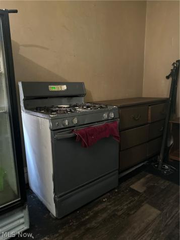2184 E 82nd Street Cleveland OH 44103