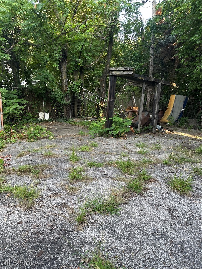 2184 E 82nd Street Cleveland OH 44103