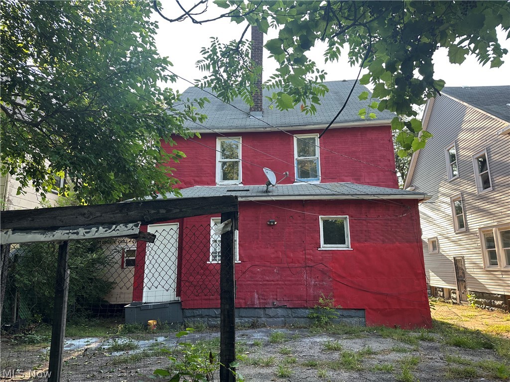 2184 E 82nd Street Cleveland OH 44103