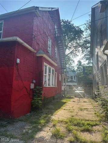 2184 E 82nd Street Cleveland OH 44103