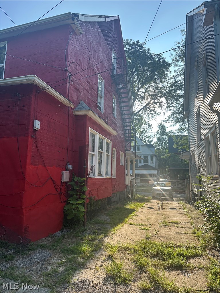 2184 E 82nd Street Cleveland OH 44103
