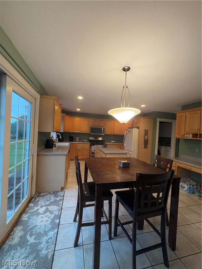 5295 Sycamore Hill Drive New Middletown OH 44442