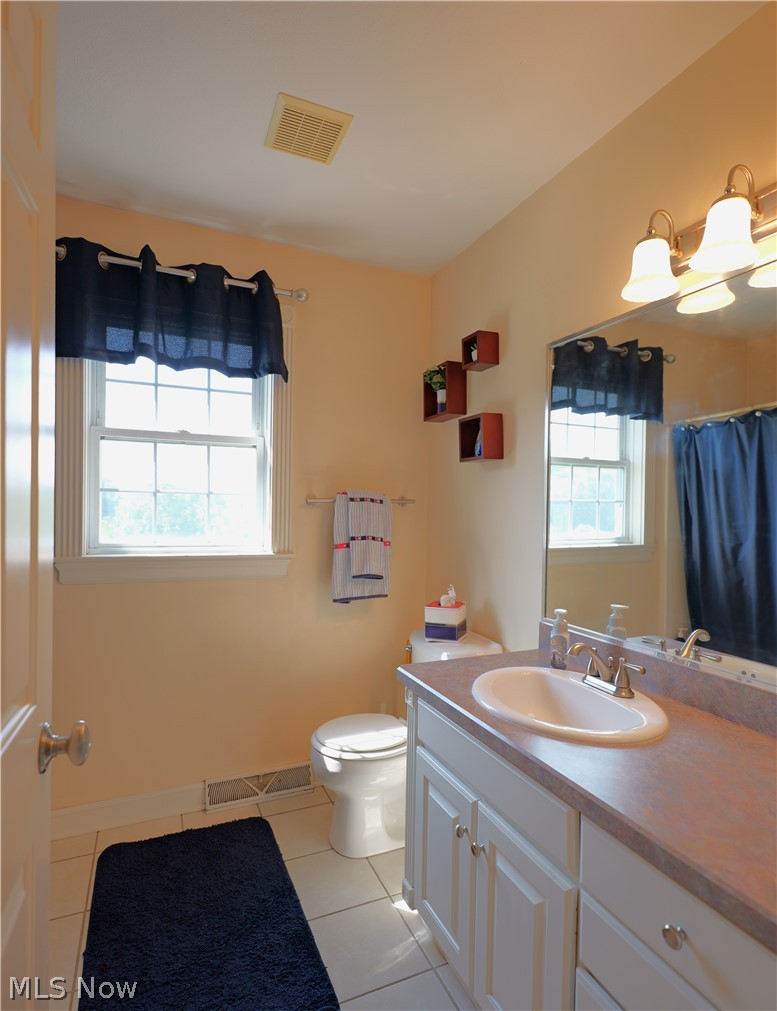 5295 Sycamore Hill Drive New Middletown OH 44442