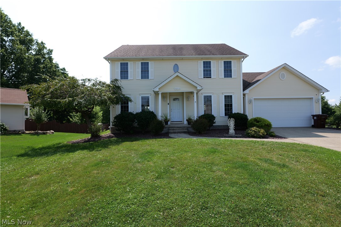 5295 Sycamore Hill Drive New Middletown OH 44442