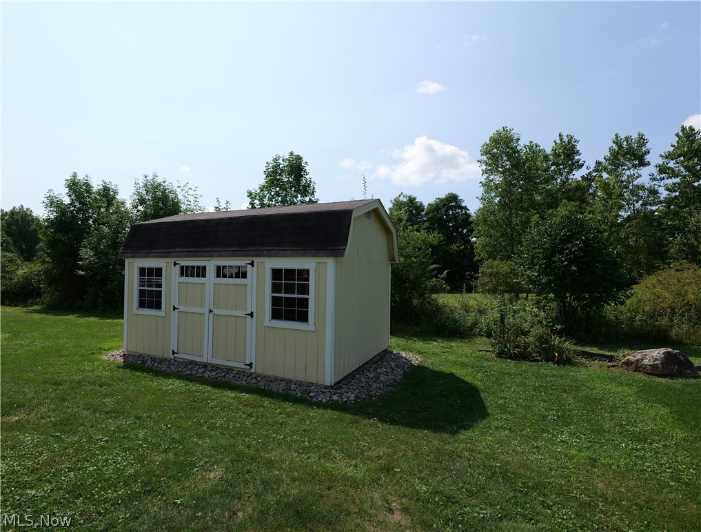 5295 Sycamore Hill Drive New Middletown OH 44442