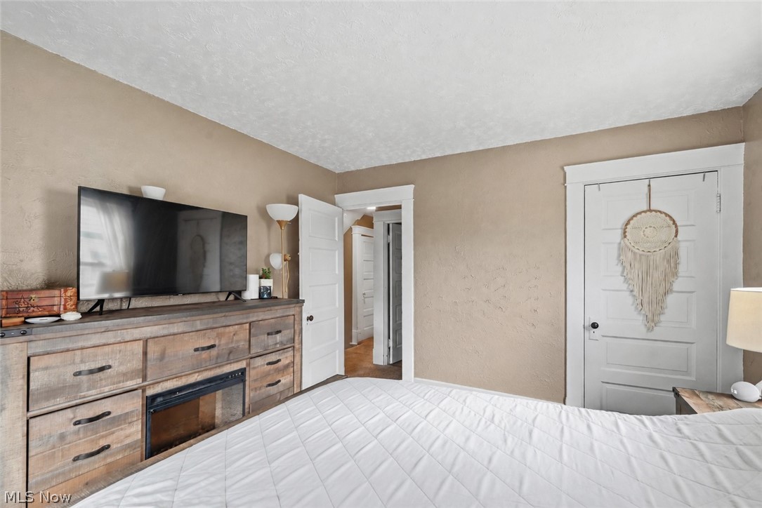 307 E Liberty Street Girard OH 44420