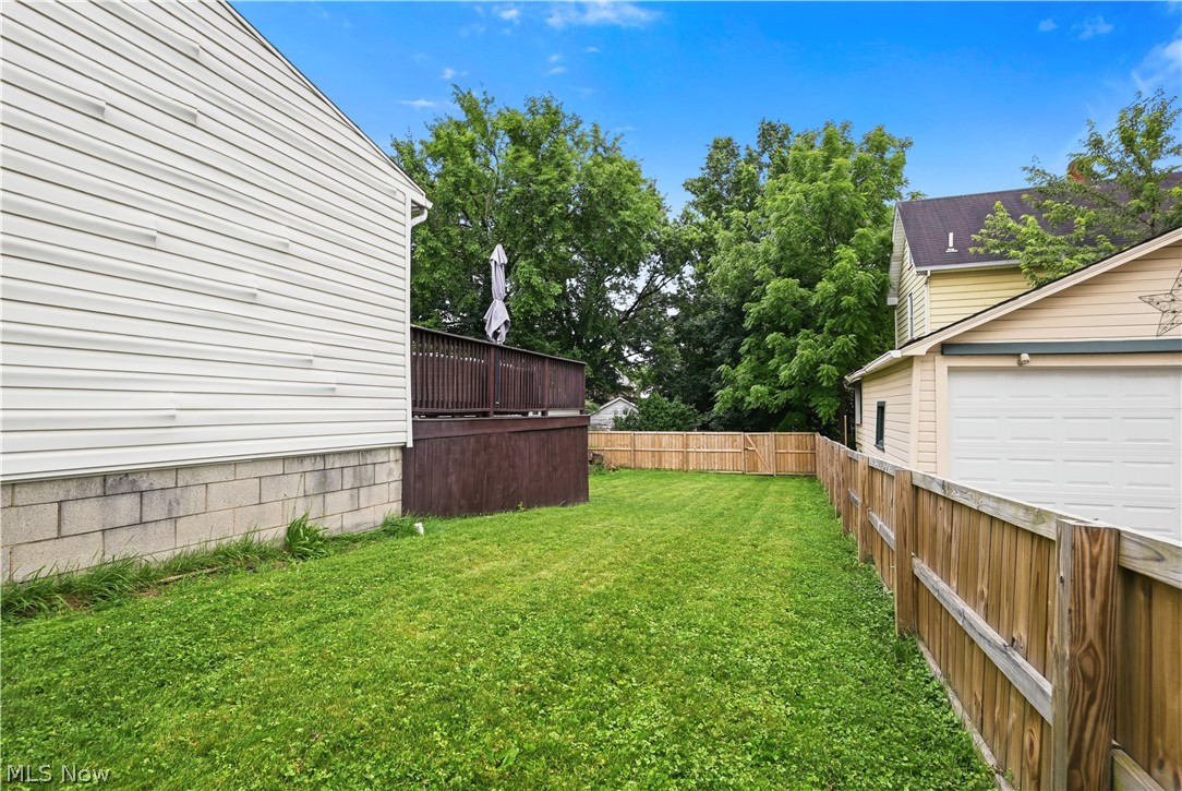 307 E Liberty Street Girard OH 44420