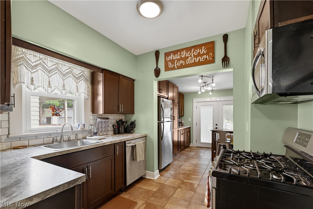 307 E Liberty Street Girard OH 44420