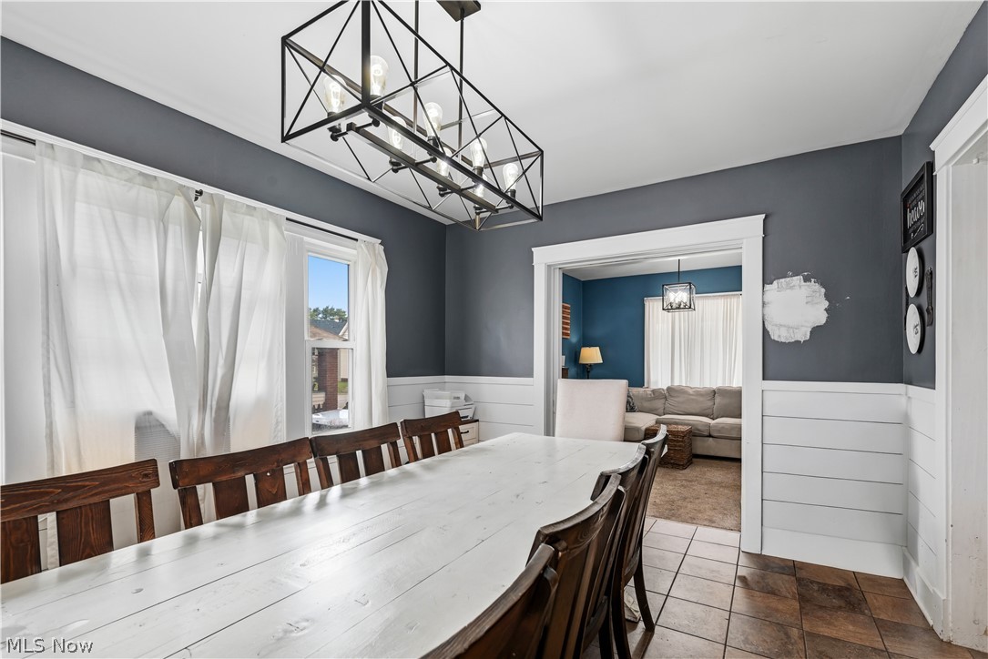 307 E Liberty Street Girard OH 44420