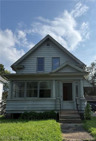 1911 Pointview Avenue Youngstown OH 44502