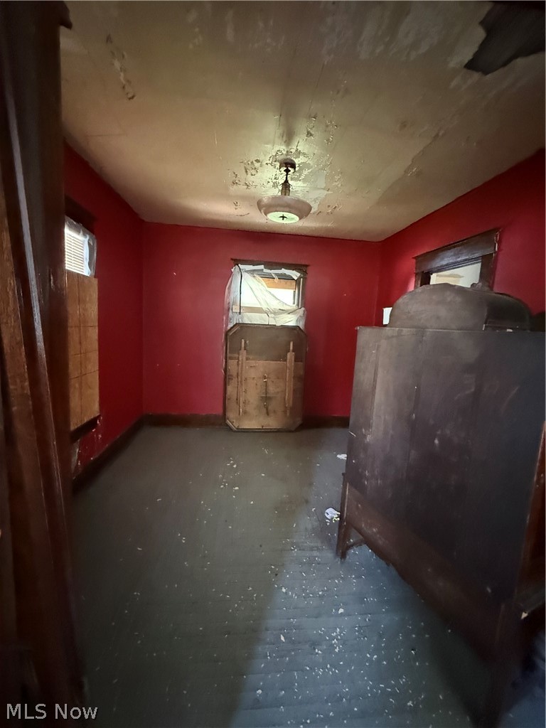 1911 Pointview Avenue Youngstown OH 44502