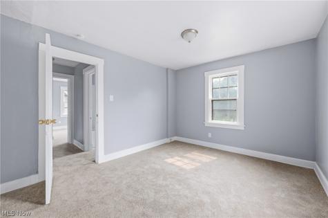 3016 Hudson Avenue Youngstown OH 44511