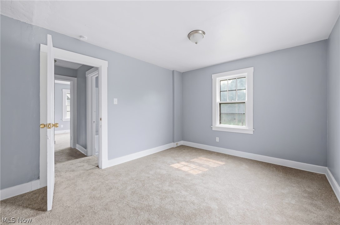 3016 Hudson Avenue Youngstown OH 44511