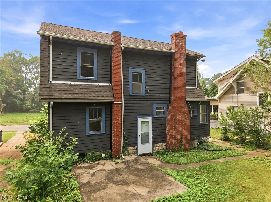 3016 Hudson Avenue Youngstown OH 44511