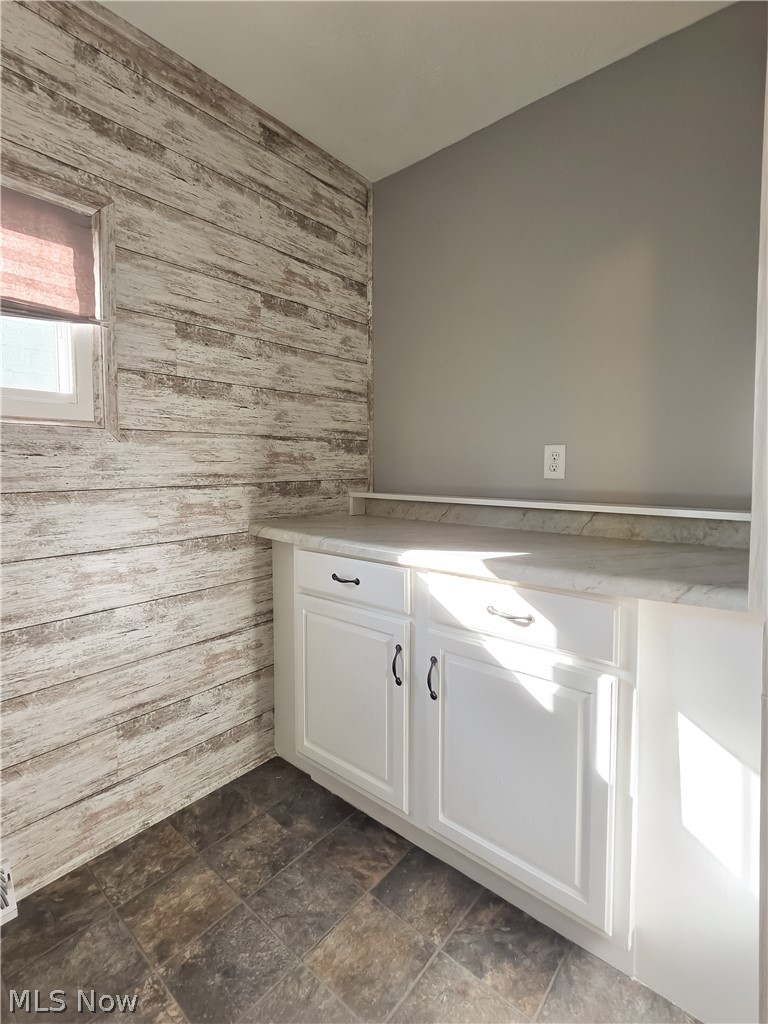 39 Forest Avenue SE Massillon OH 44646