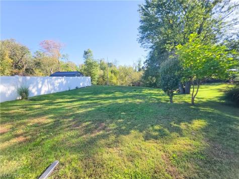 39 Forest Avenue SE Massillon OH 44646
