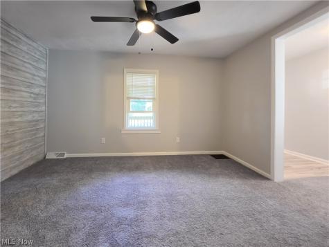 39 Forest Avenue SE Massillon OH 44646