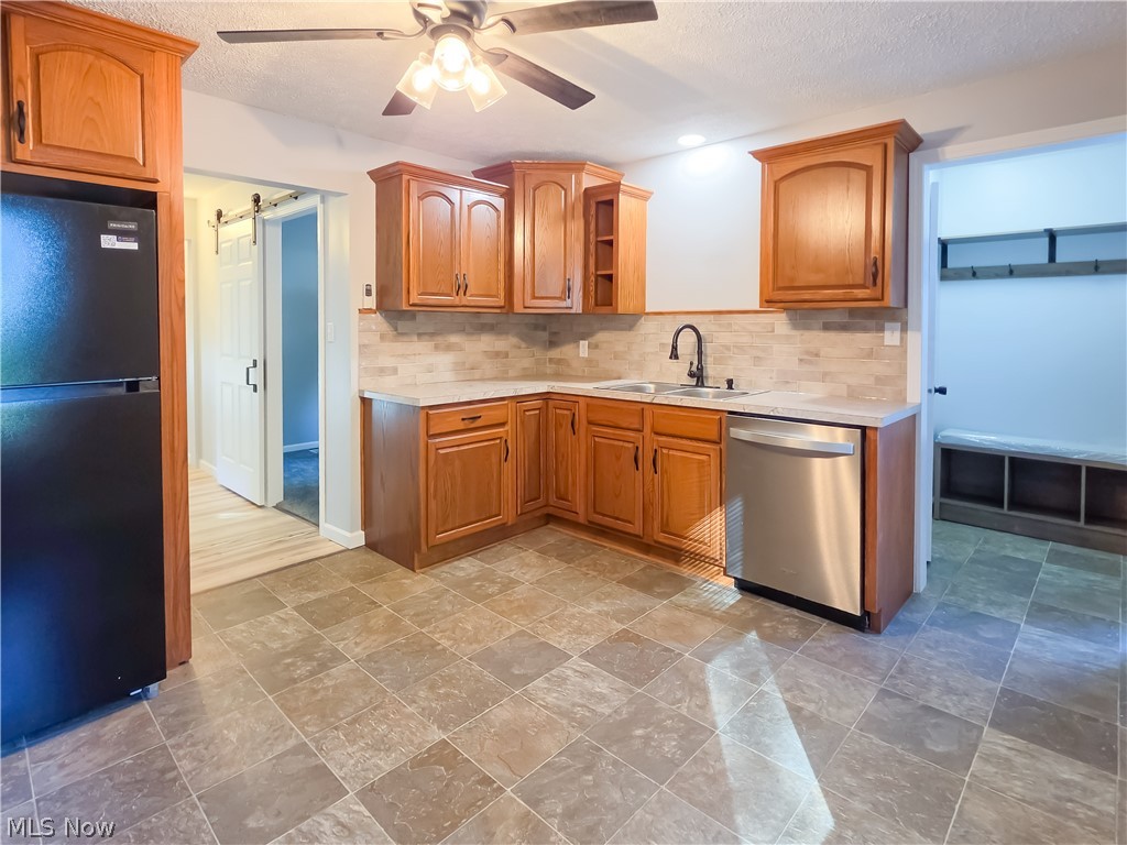 39 Forest Avenue SE Massillon OH 44646