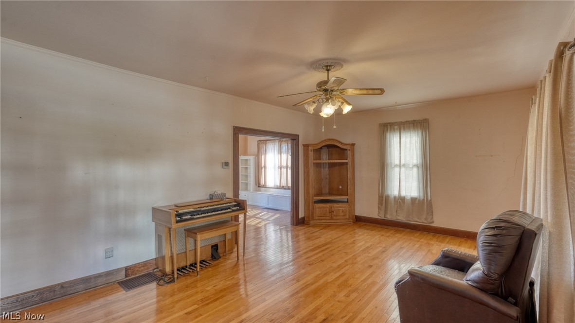 908 N 8th Street Cambridge OH 43725