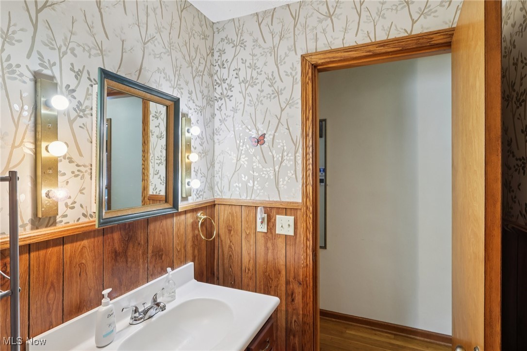 6023 Pioneer Trail Hiram OH 44234