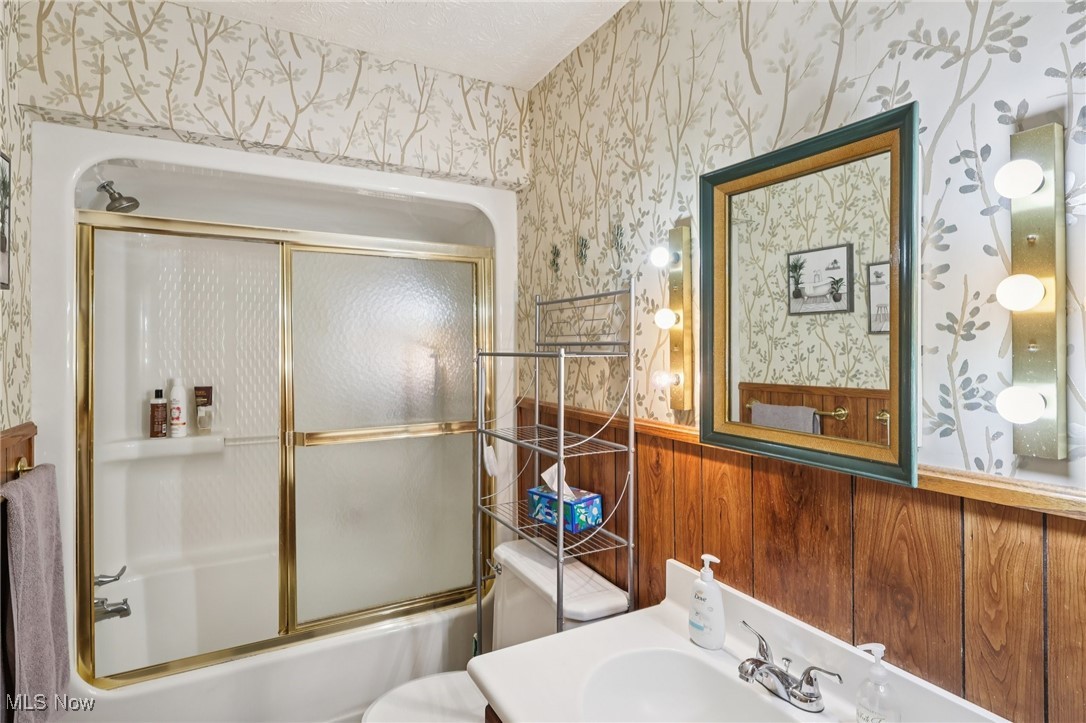 6023 Pioneer Trail Hiram OH 44234