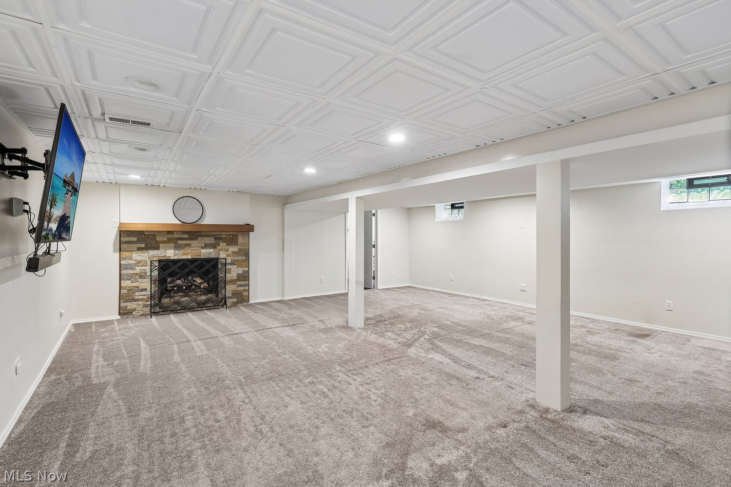 37532 Harlow Drive Willoughby OH 44094